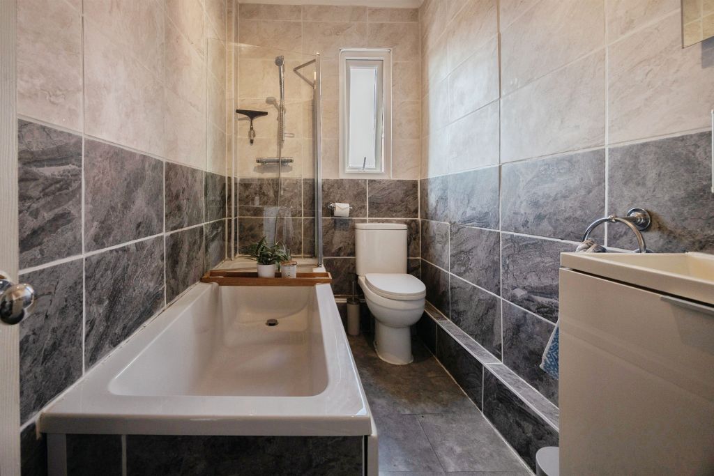 Additional image 9 of 2 bed terraced house for salePowerscourt Road, Portsmouth PO2