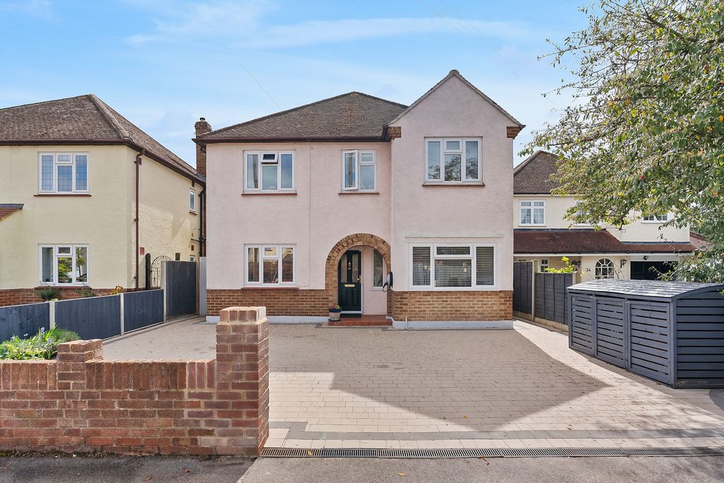 Additional image 5 of 4 bed detached house for saleFontmell Park, Ashford TW15