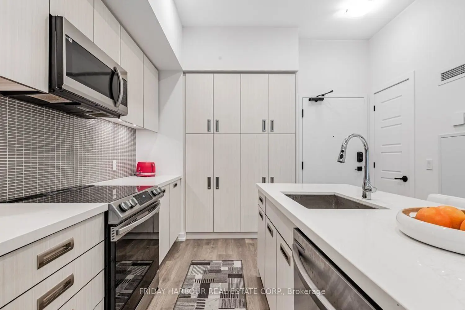 Additional image 11 of 415 Sea Ray Avenue 126