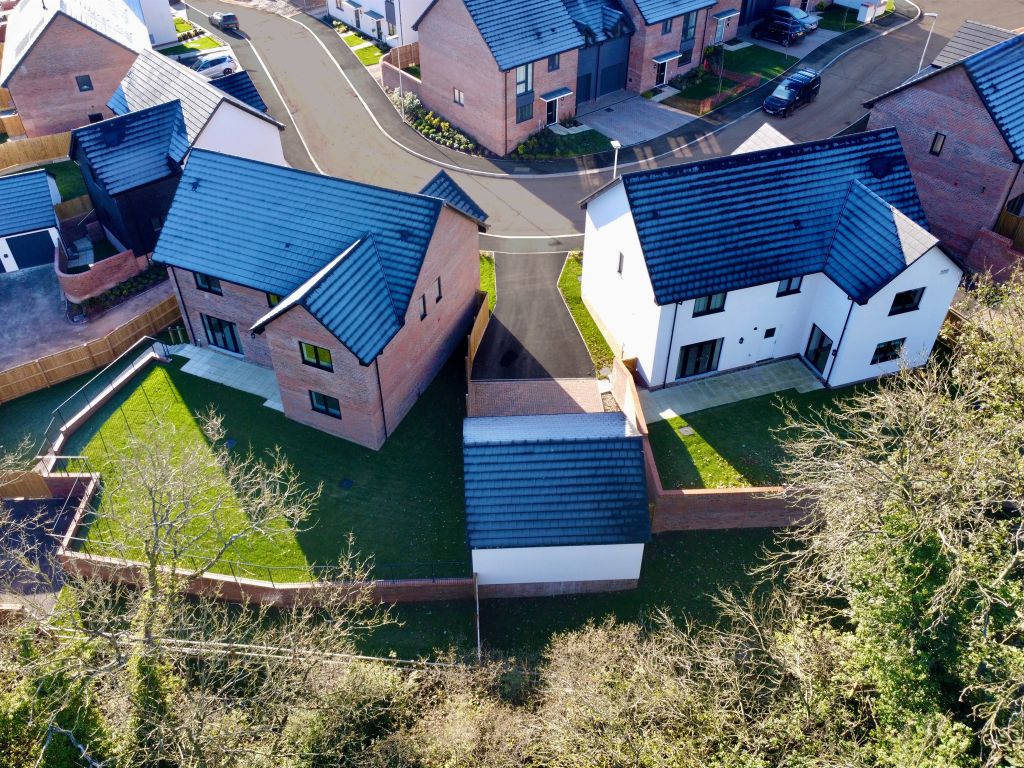 Additional image 2 of 4 bed detached house for saleOff Dancing Lane, Somerset BA9