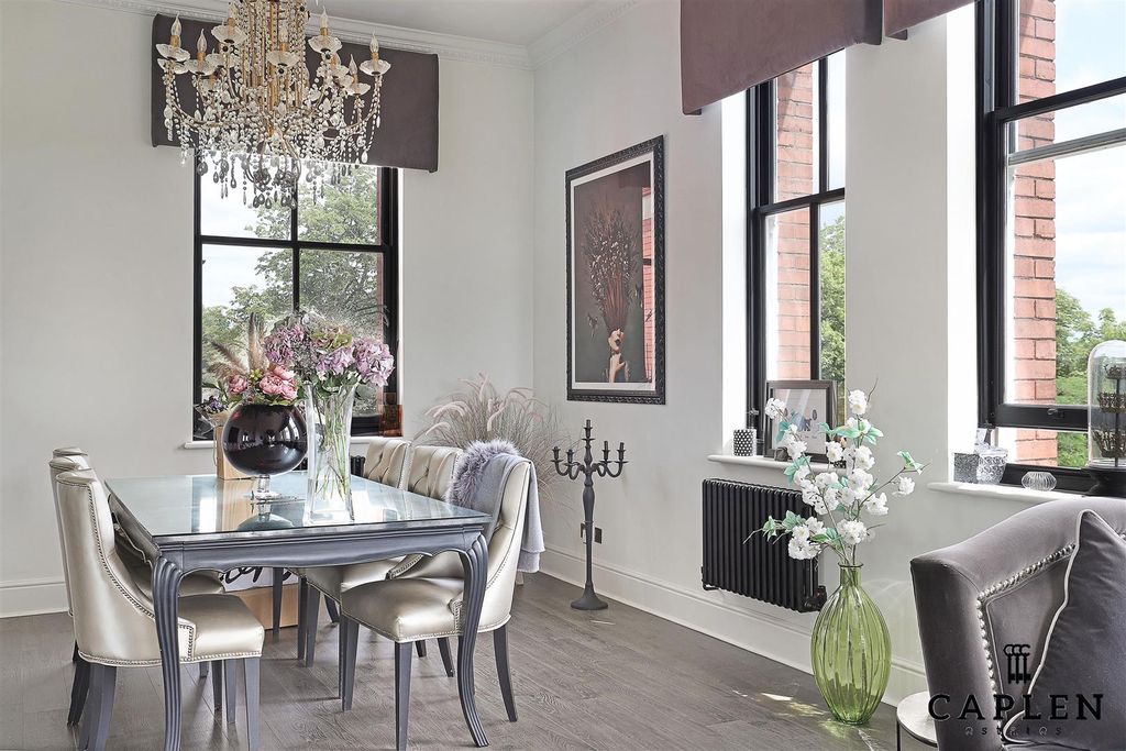 Additional image 3 of 2 bed flat for saleBrandesbury Square, Woodford Green IG8