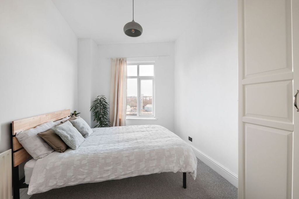Additional image 6 of 2 bed flat for saleHenwick Road, Worcester WR2