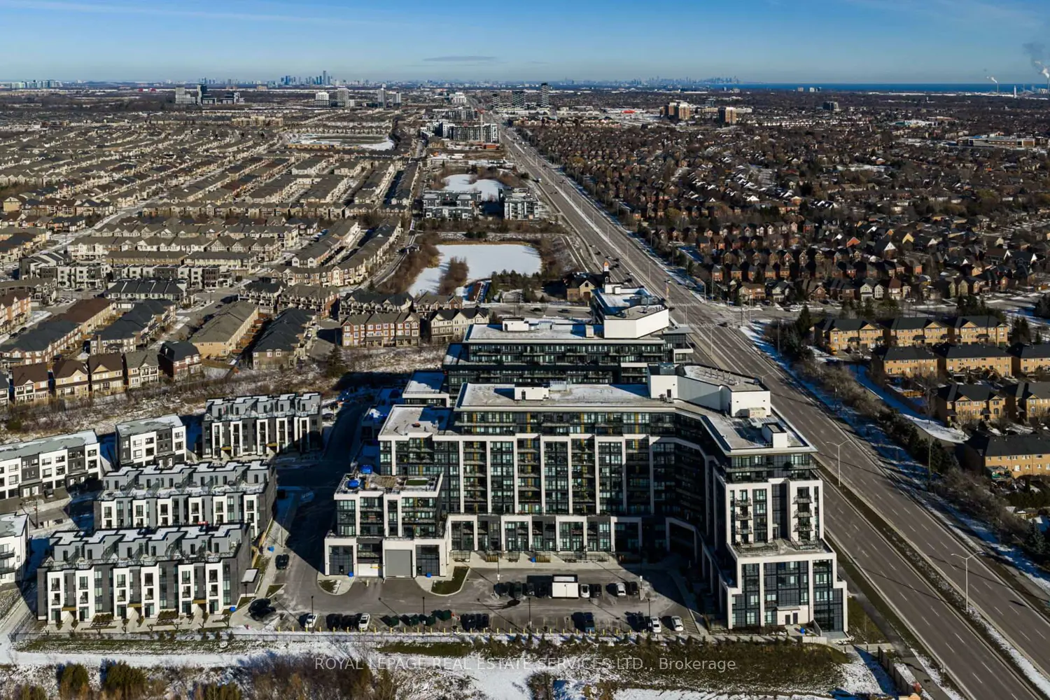 Additional image 17 of 405 Dundas Street 424