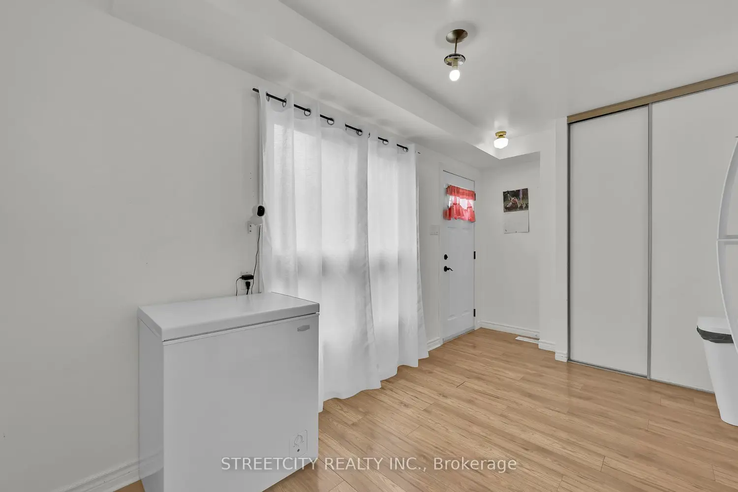 Additional image 3 of 253 Taylor Street 8