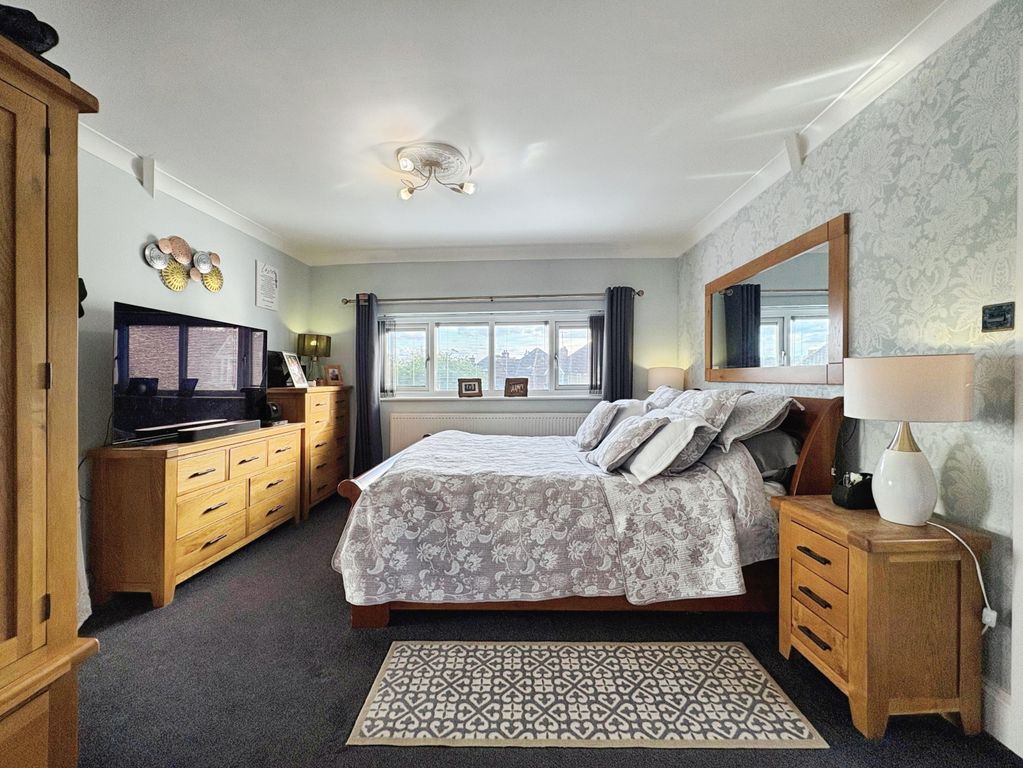 Additional image 25 of 6 bed detached house for saleSwallowcliffe Gardens, Yeovil BA20