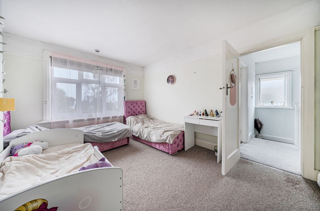 Additional image 6 of 3 bed semi-detached house for saleWinchester Road, Upper Shirley, Southampton, Hampshire SO16