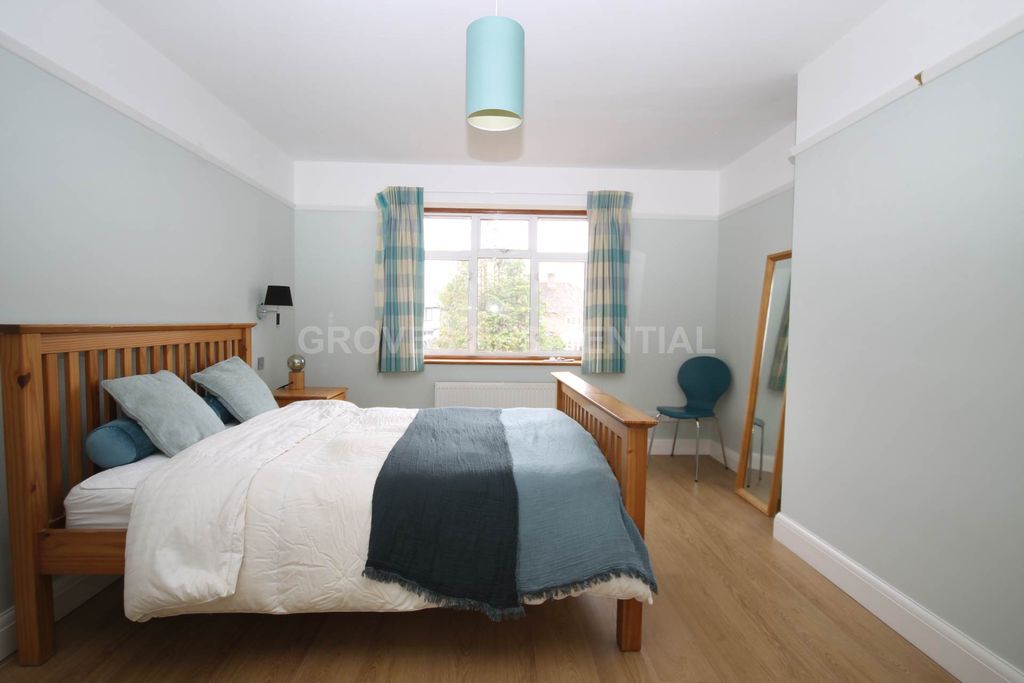 Additional image 13 of 5 bed semi-detached house for saleMayfair Avenue, Worcester Park KT4