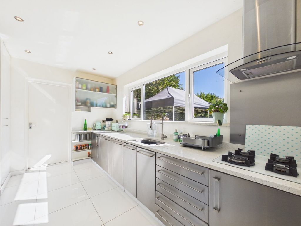 Additional image 3 of 4 bed detached house for saleClockhouse Lane, Ashford, Surrey TW15