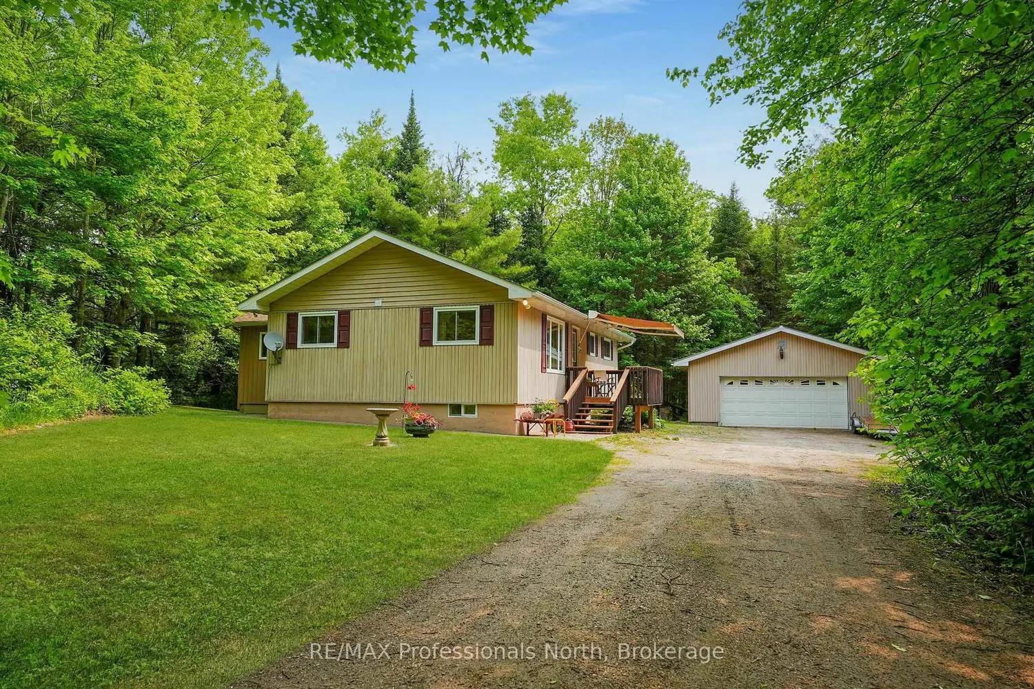 3072 Gelert Road