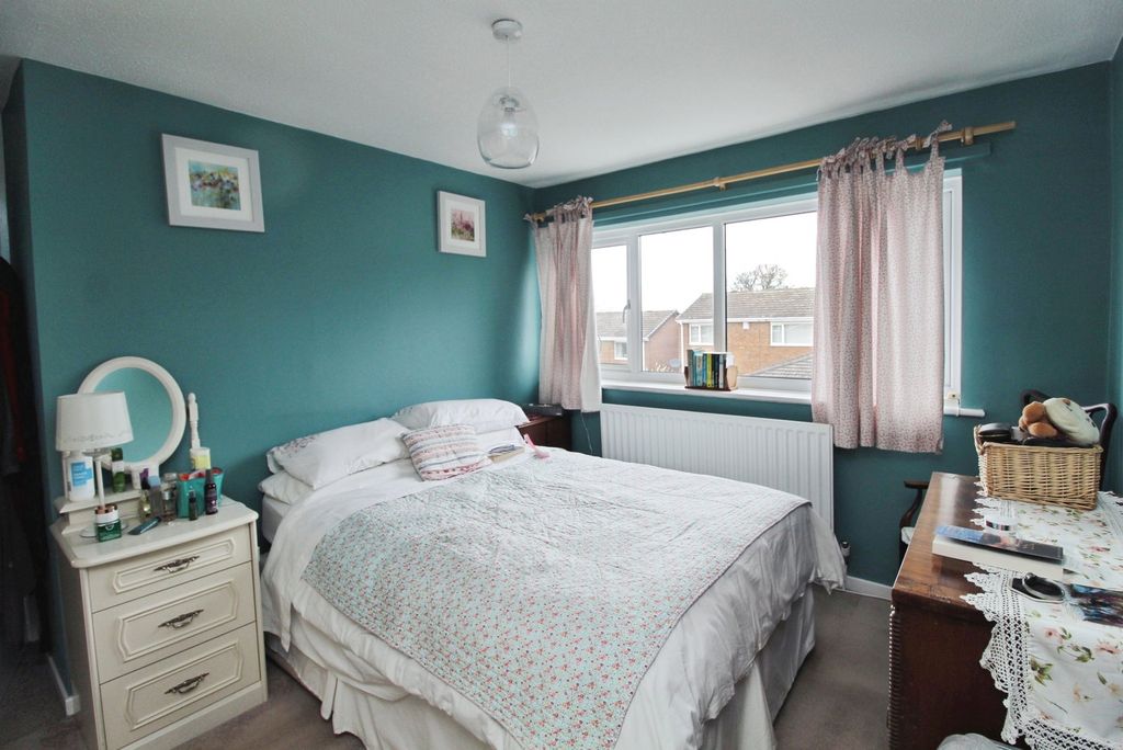 Additional image 8 of 3 bed semi-detached house for saleWesley Mount, Crawcrook, Ryton NE40