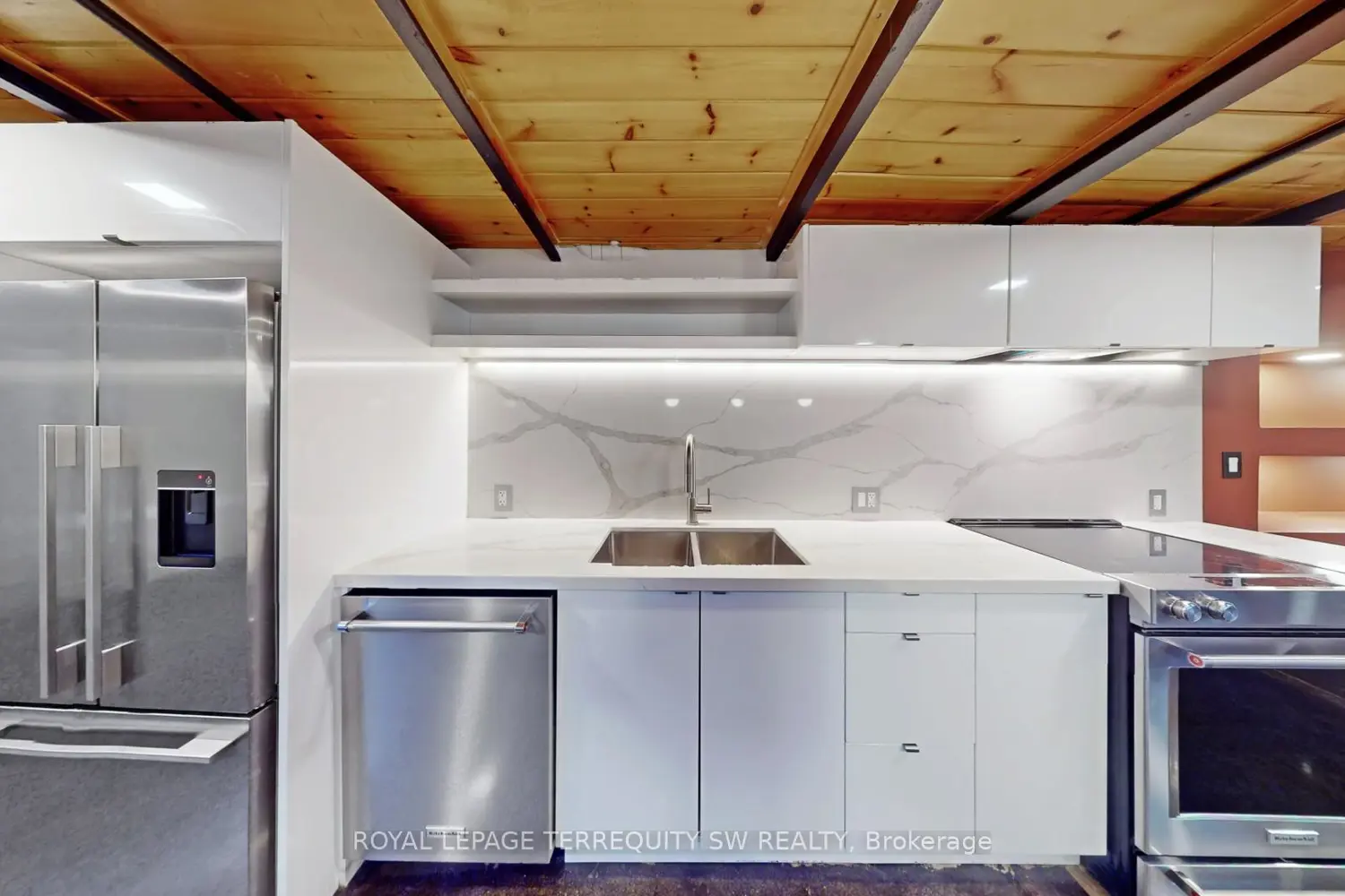 Additional image 7 of 326 Carlaw Avenue 124