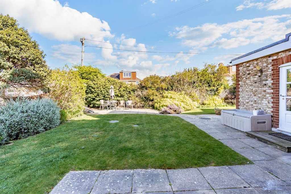 Additional image 15 of 2 bed flat for saleGraystone Road, Tankerton, Whitstable CT5