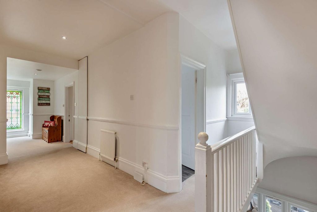 Additional image 16 of 7 bed semi-detached house for saleFordbridge Road, Ashford TW15