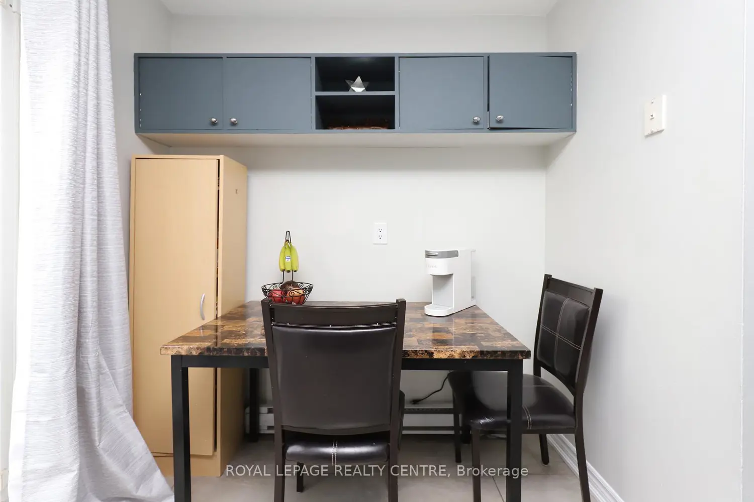 Additional image 8 of 1055 Dundas Street 171