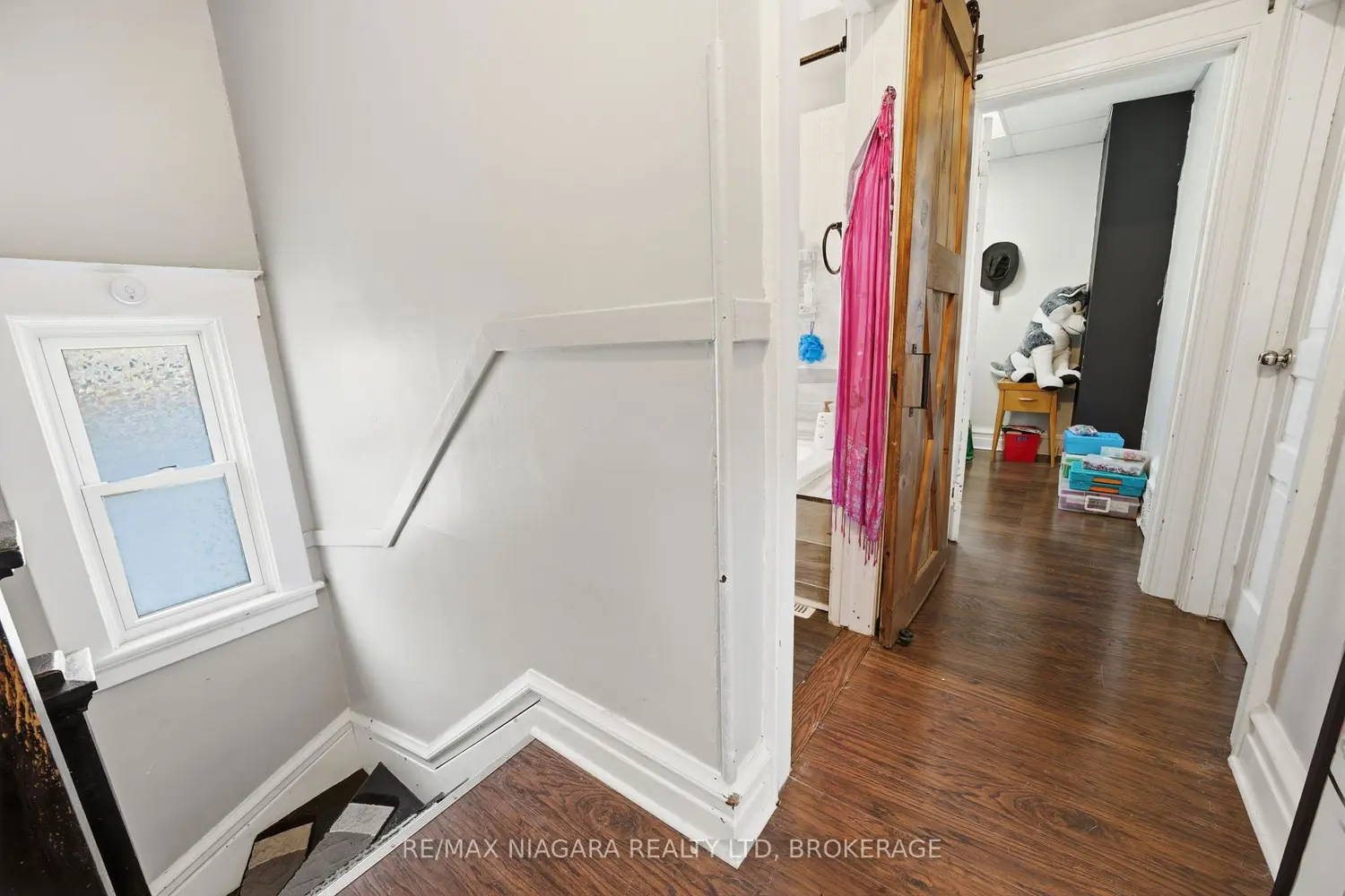 Additional image 9 of 4919 Huron Street