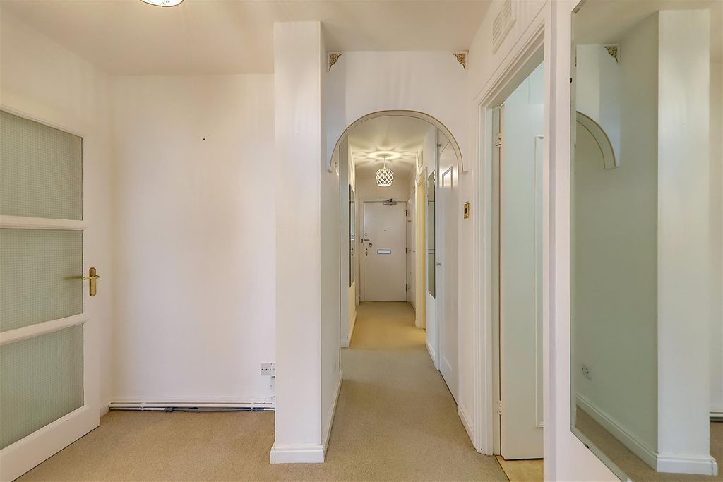 Additional image 15 of 3 bed flat for saleSeabright, Worthing BN11