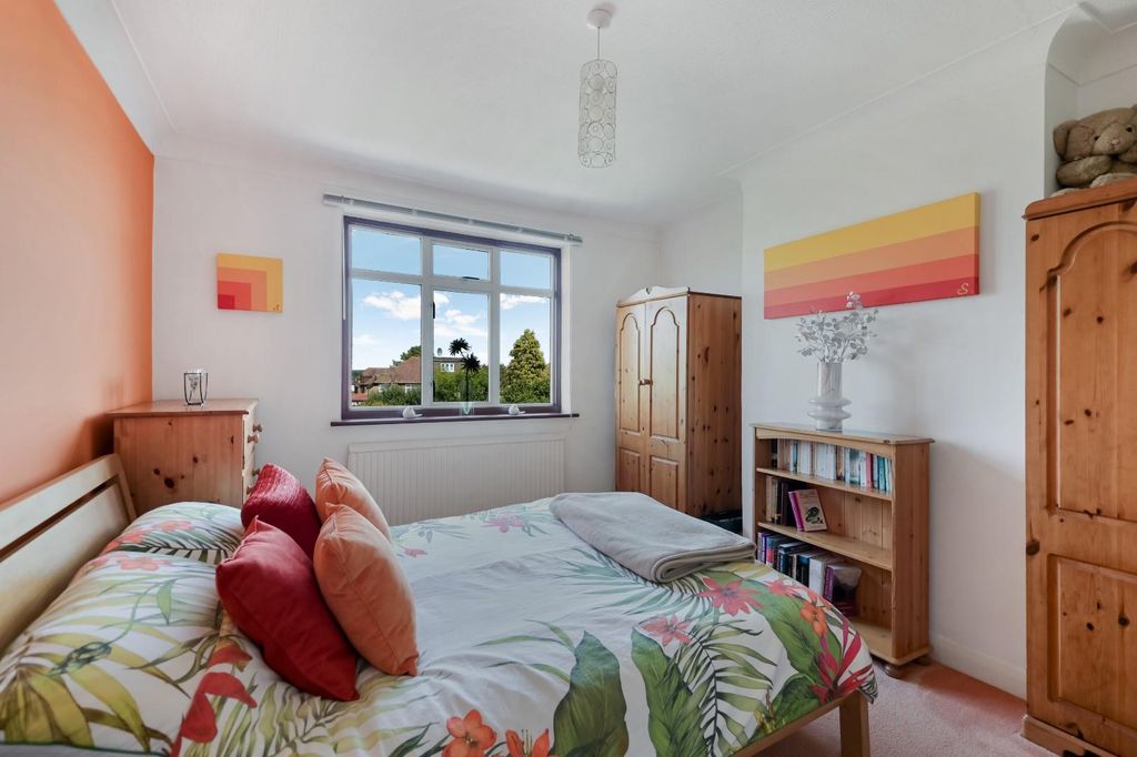 Additional image 10 of 4 bed semi-detached house for saleHighdown, Worcester Park KT4