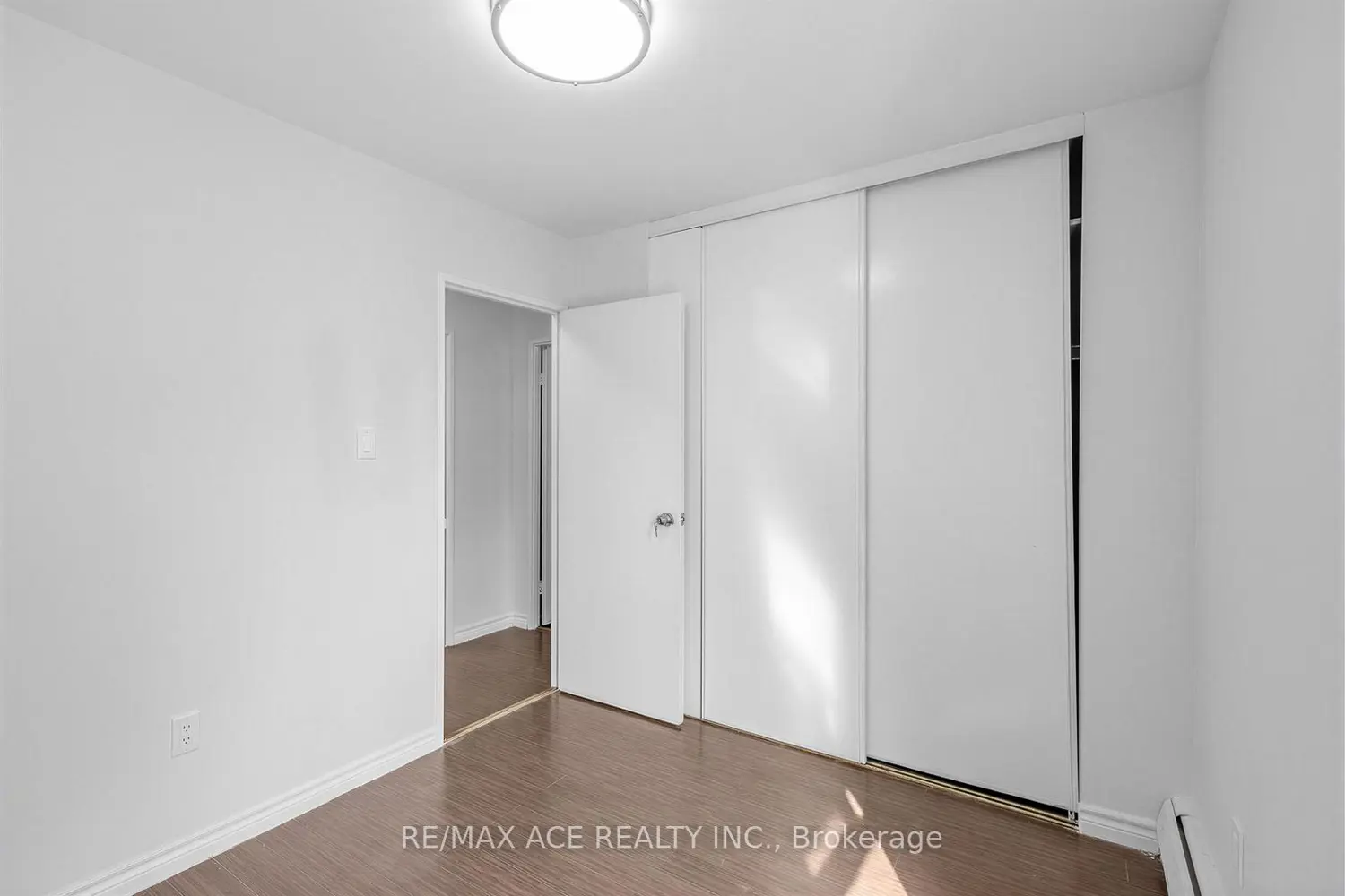 Additional image 13 of 1690 Victoria Park Avenue 204