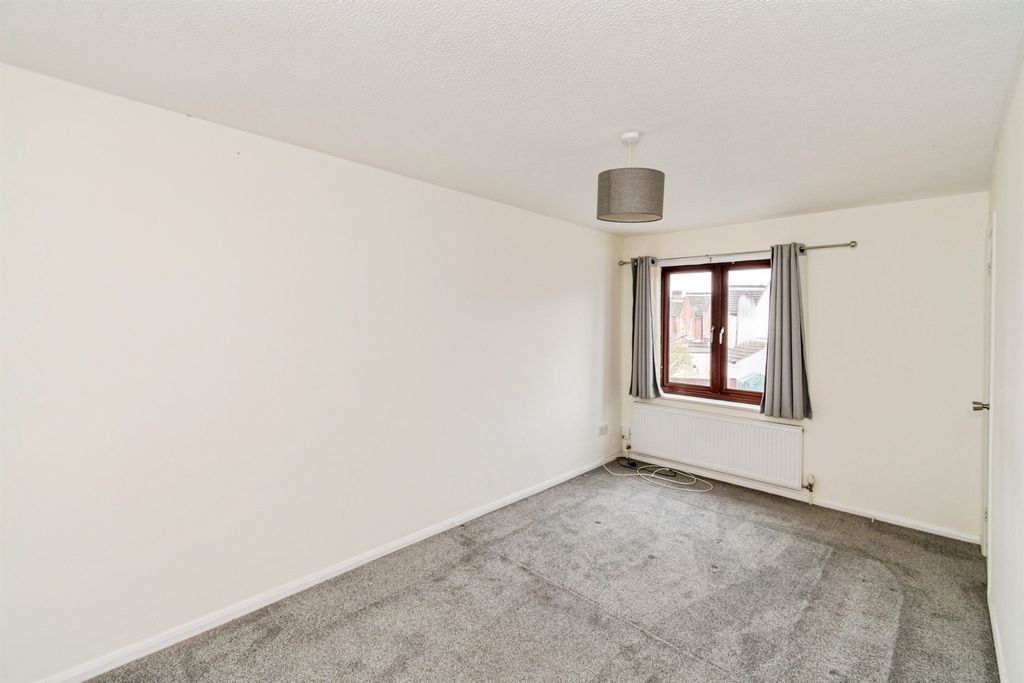 Additional image 4 of 1 bed semi-detached house for saleSt. Edmunds Road, Southampton SO16