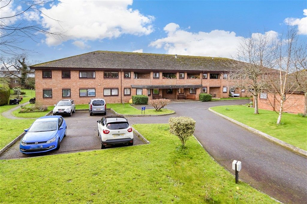 Additional image 3 of 1 bed flat for saleFairlee Road, Newport, Isle Of Wight PO30