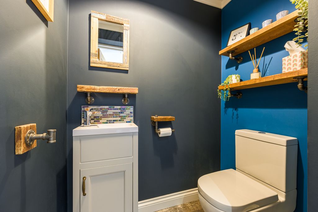Additional image 15 of 5 bed detached house for saleForton Road, Newport TF10