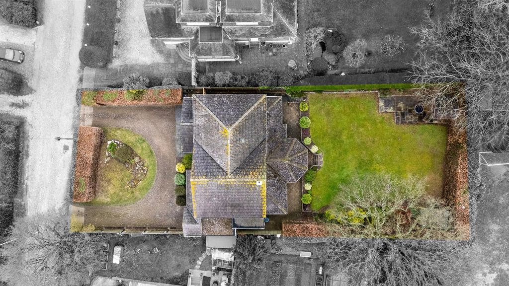 Additional image 15 of 6 bed detached house for saleFurze Close, Worthing BN13