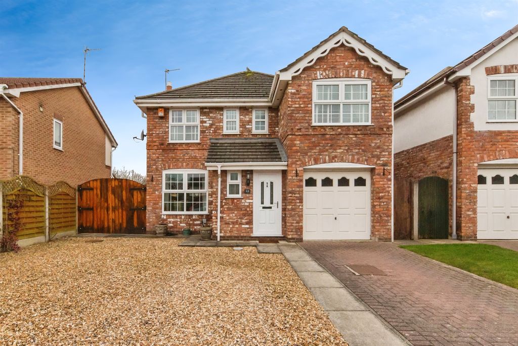 Additional image 2 of 4 bed detached house for saleBeechfields, Winsford CW7