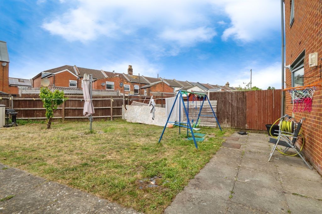 Additional image 12 of 3 bed end terrace house for saleLumpy Lane, Southampton SO14