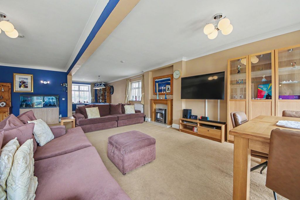 Additional image 2 of 4 bed detached bungalow for saleHeathfield Road, Sholing SO19