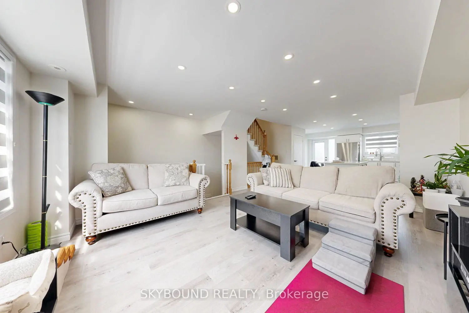 Additional image 7 of 3088 Eglinton Avenue 85