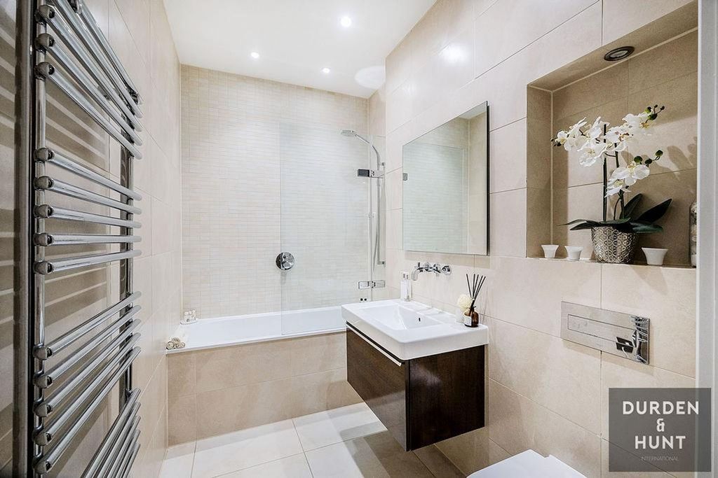 Additional image 17 of 2 bed flat for saleWhitehall Road, Woodford Green IG8