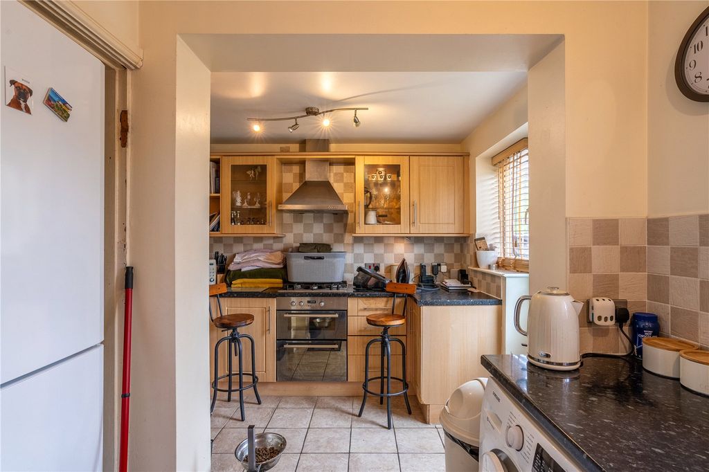 Additional image 6 of 5 bed semi-detached house for saleChurchfield Road, Oxley, Wolverhampton, West Midlands WV10