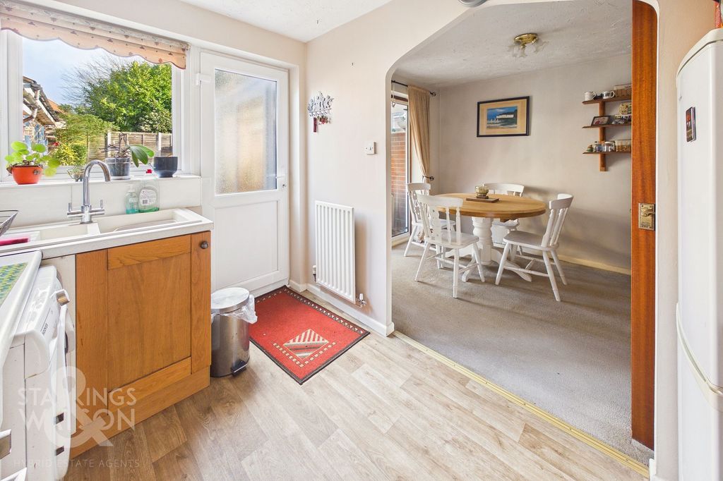 Additional image 6 of 3 bed semi-detached house for saleBramble Way, Wymondham NR18
