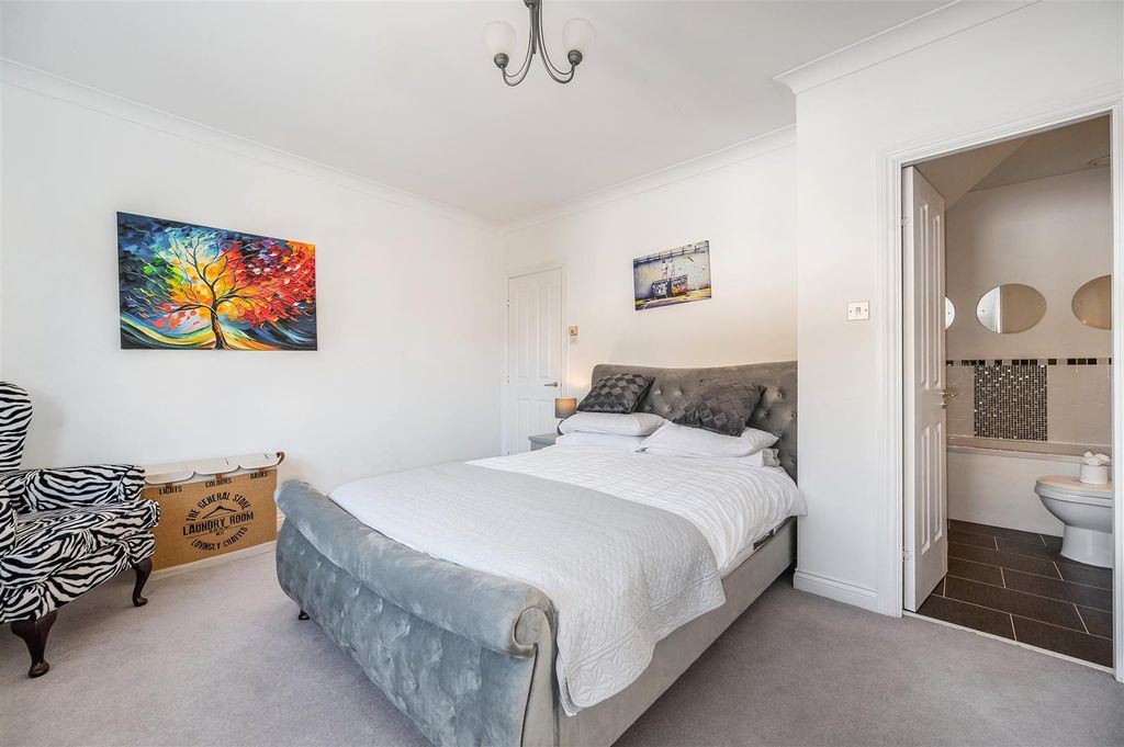 Additional image 18 of 3 bed terraced house for saleBryher Island, Port Solent PO6