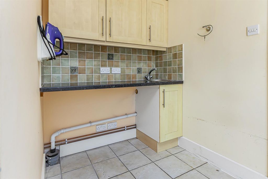 Additional image 14 of 3 bed detached house for saleSt. Peters Close, Leire, Lutterworth LE17