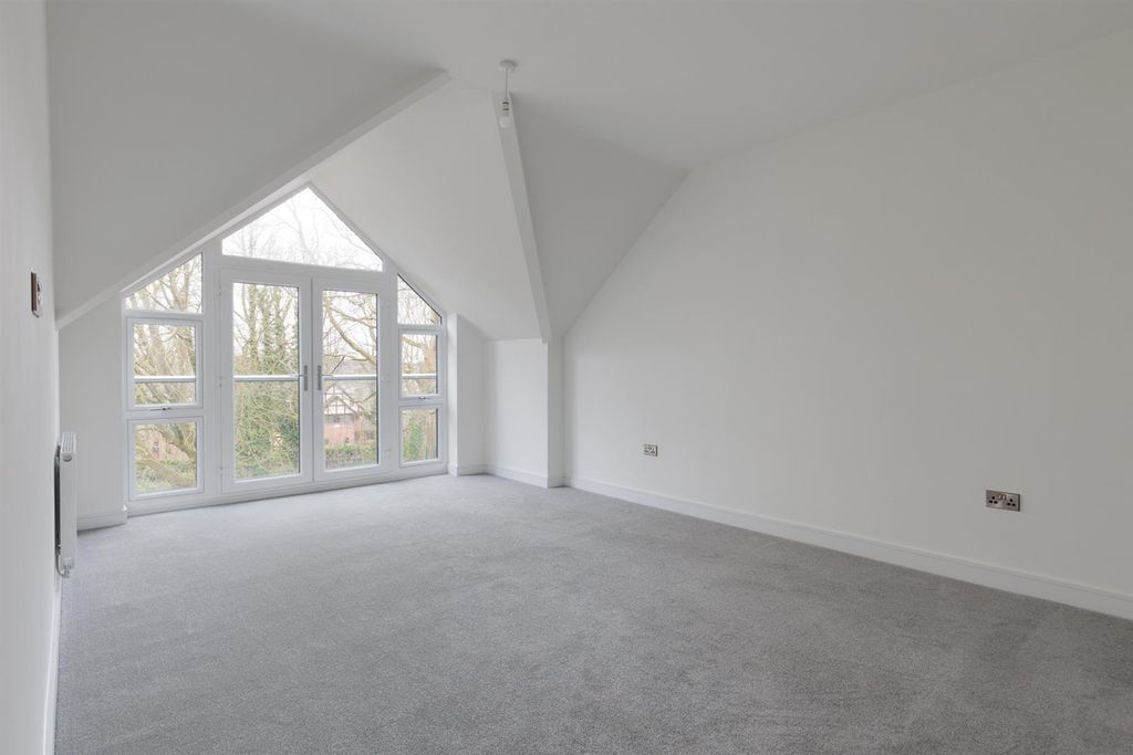 Additional image 25 of 5 bed detached house for saleSidmouth Avenue, Newcastle Under Lyme ST5