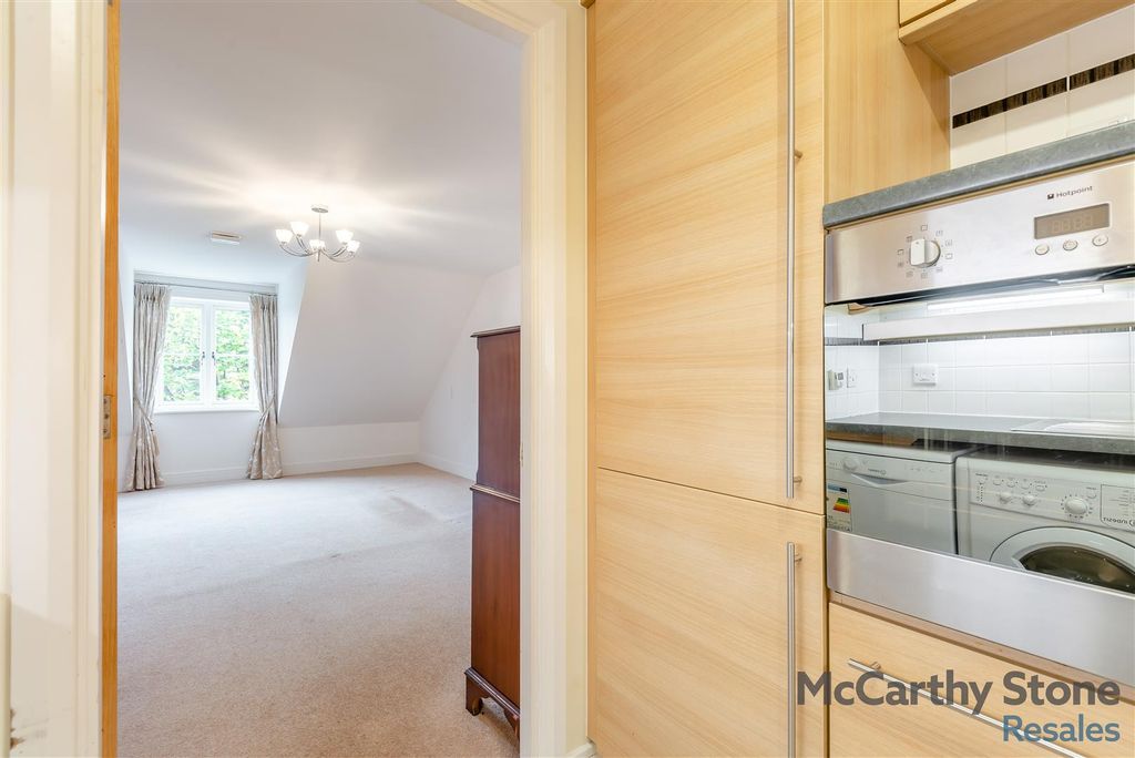 Additional image 7 of 2 bed flat for saleBluebell Court, High Street, Tettenhall, Wolverhampton WV6