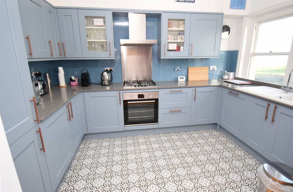 Additional image 7 of 2 bed flat for saleTower Hill, Tankerton, Whitstable CT5