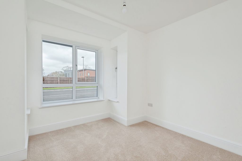 Additional image 5 of 5 bed detached house for saleVictoria Place, Bevan Way, Widnes, Cheshire WA8