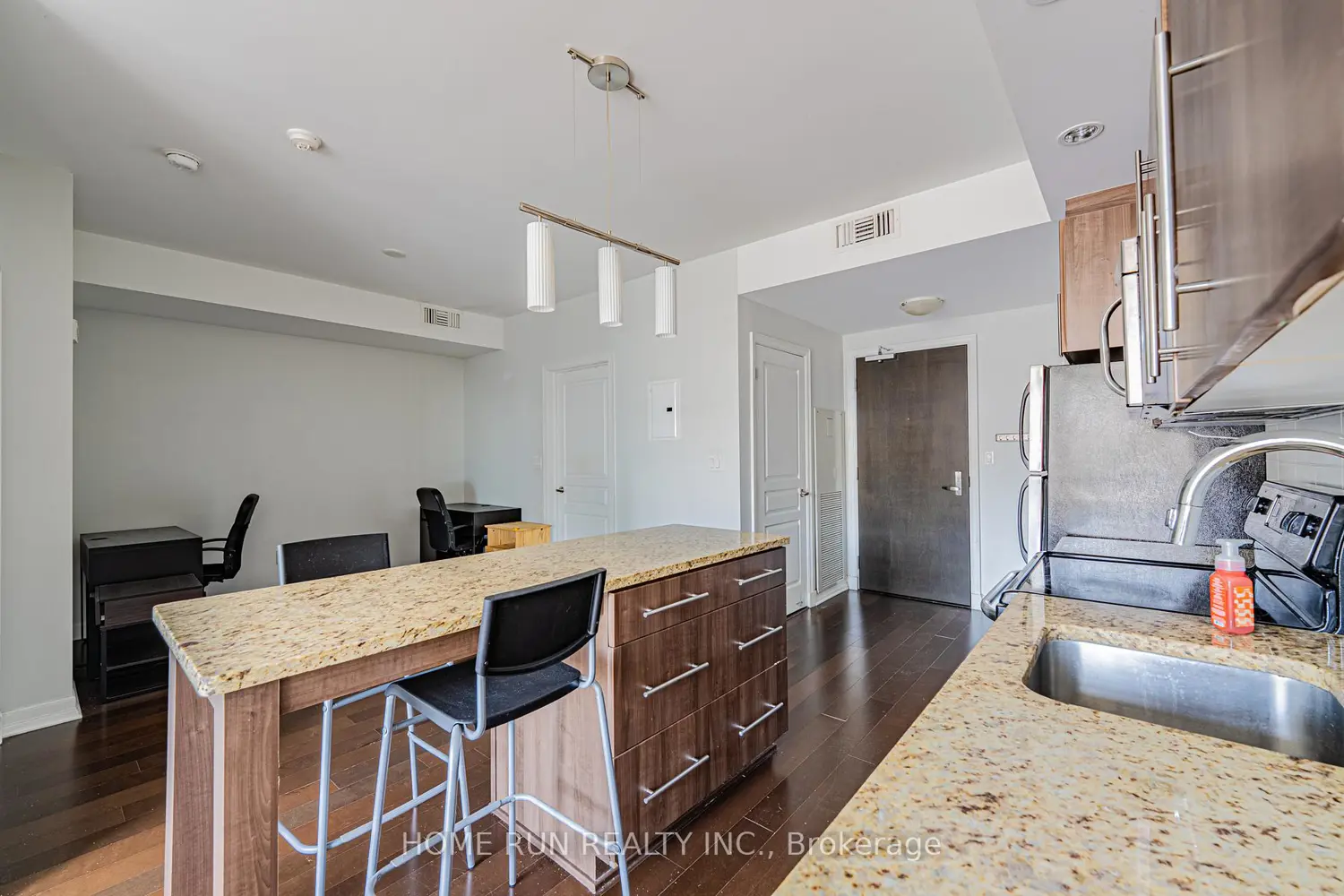 Additional image 17 of 238 Besserer Street 1407