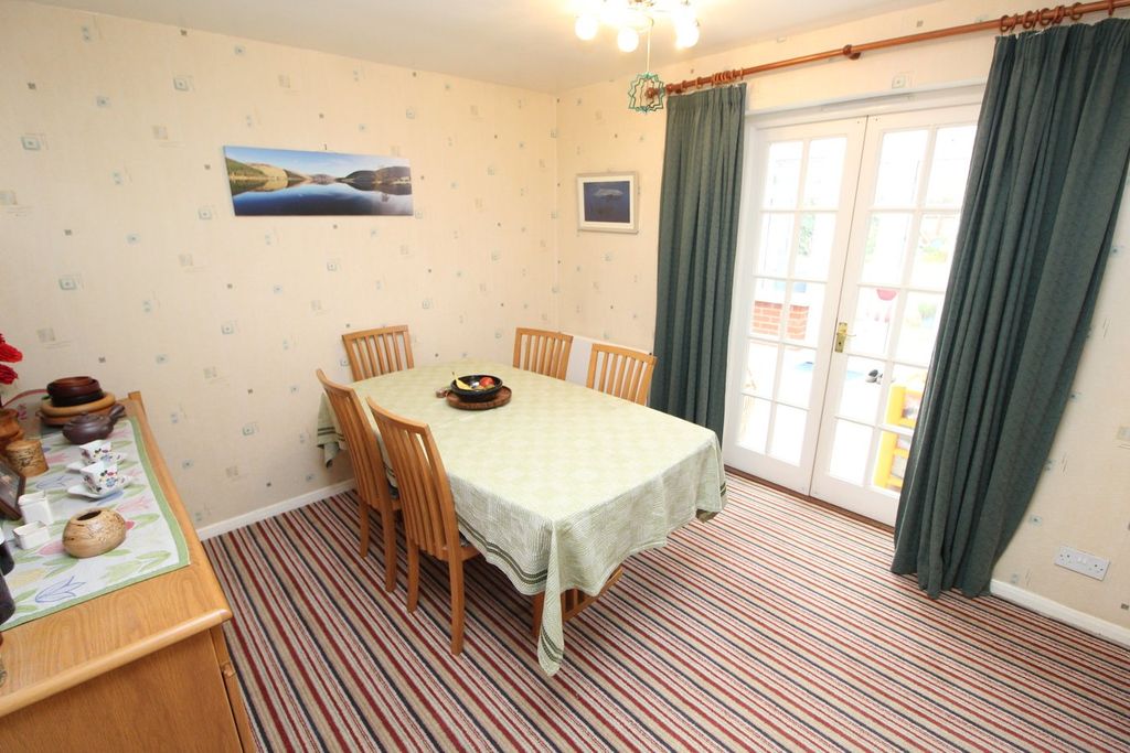 Additional image 11 of 4 bed detached house for saleNorthfield Road, Blaby, Leicester LE8