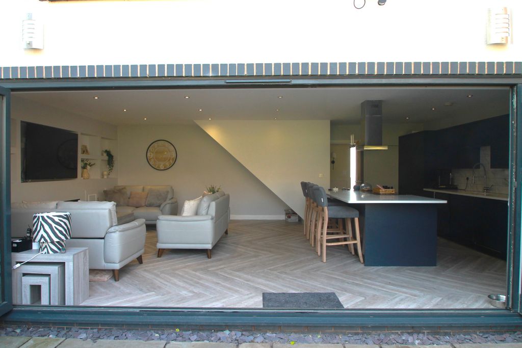 Additional image 31 of 5 bed property for saleFaire Road, Glenfield, Leicester, Leicestershire LE3