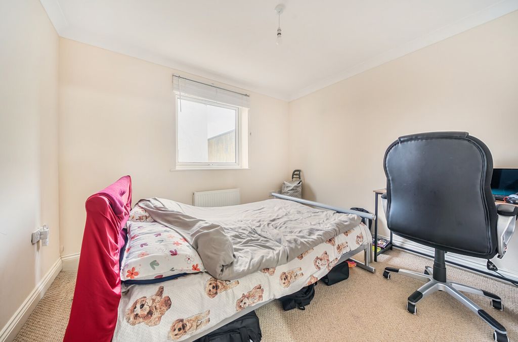 Additional image 6 of 2 bed flat for saleWinchester Road, Southampton, Hampshire SO16