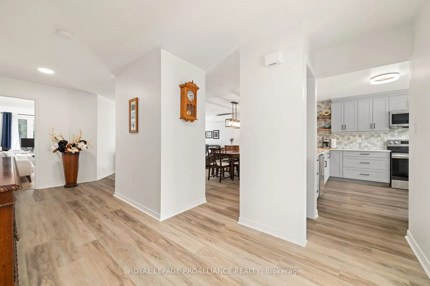 Additional image 4 of 179 Herchimer Avenue 12