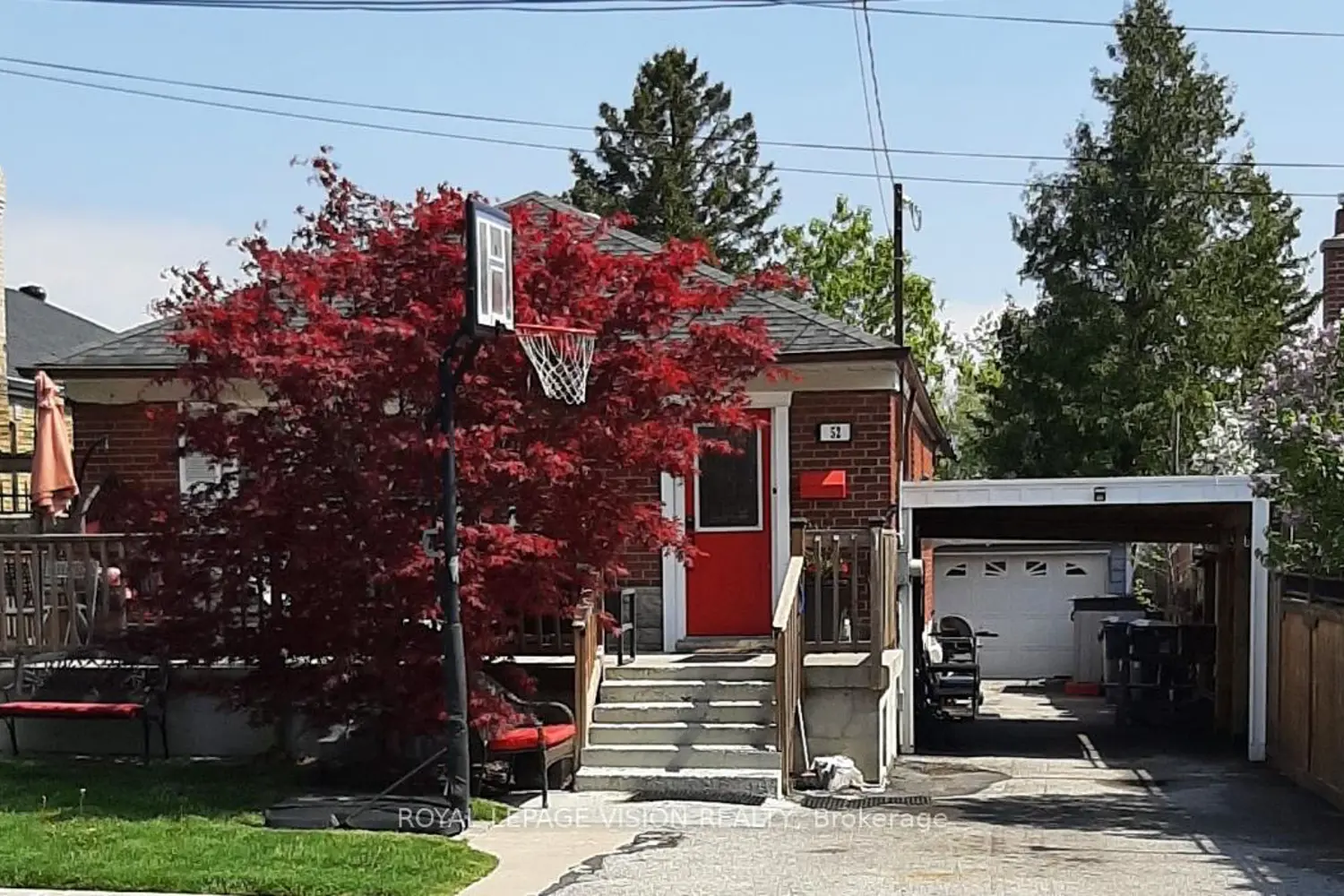 52 Ellendale Drive