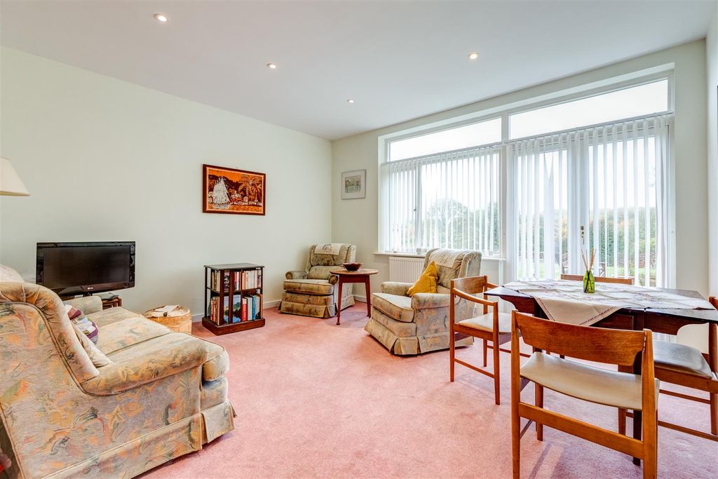 Additional image 3 of 2 bed flat for saleChurchfields, Stonesfield, Witney OX29