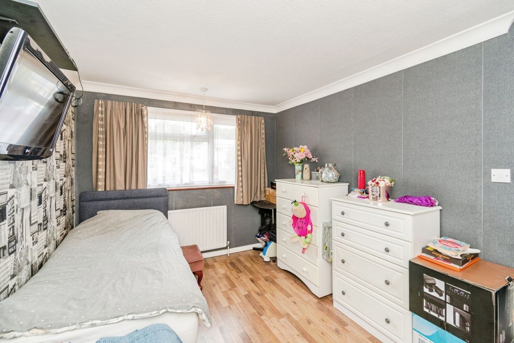 Additional image 12 of 3 bed terraced house for salePuffin Close, Southampton, Hampshire SO16