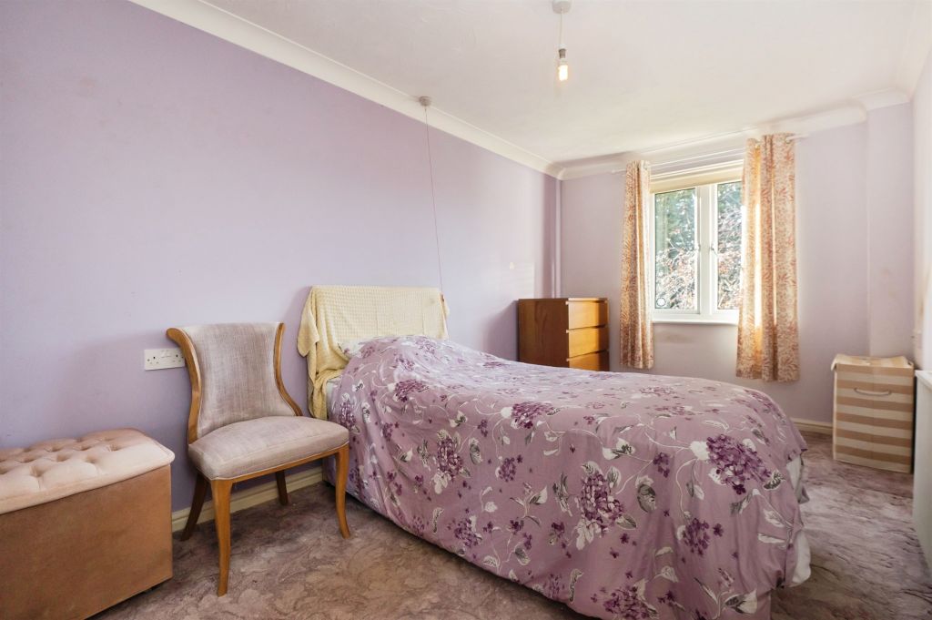 Additional image 6 of 1 bed flat for saleOakley Road, Southampton SO16
