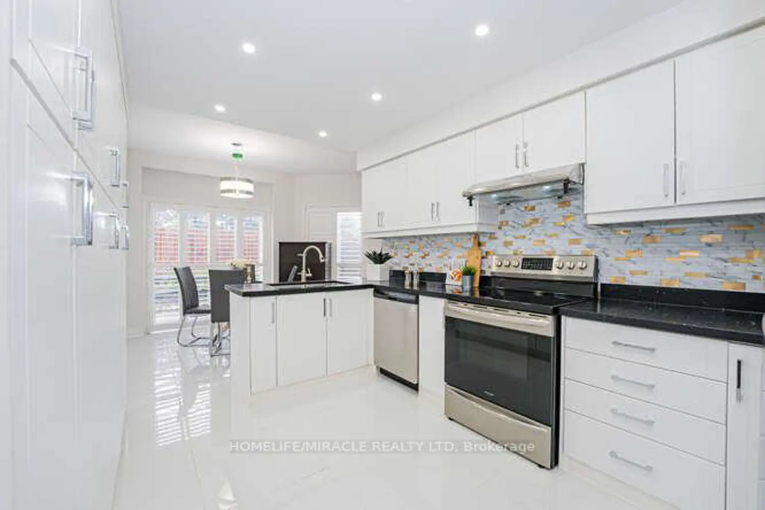 Additional image 4 of 14 Conover Court