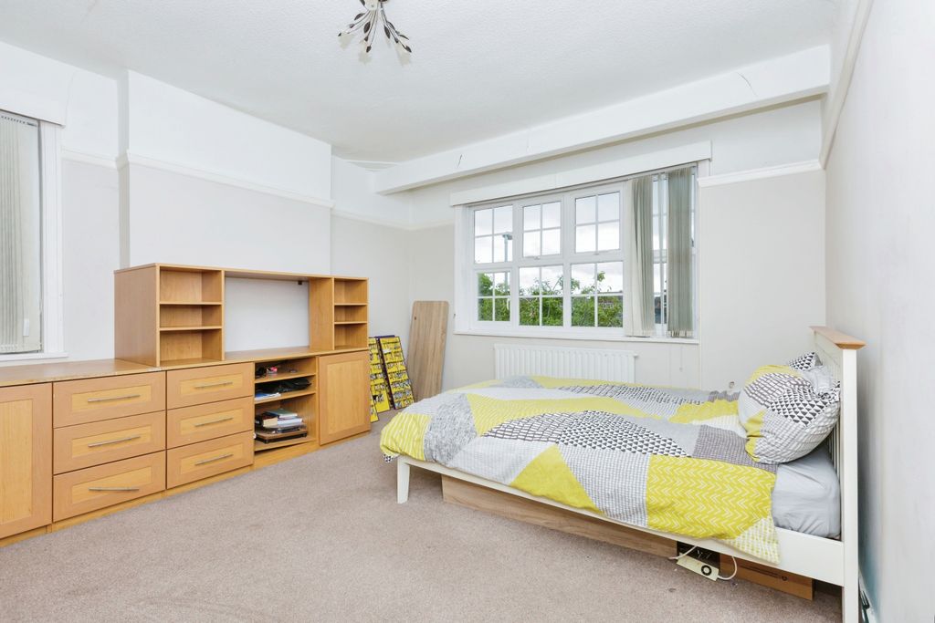 Additional image 16 of 4 bed detached house for saleLutterworth Road, Blaby LE8